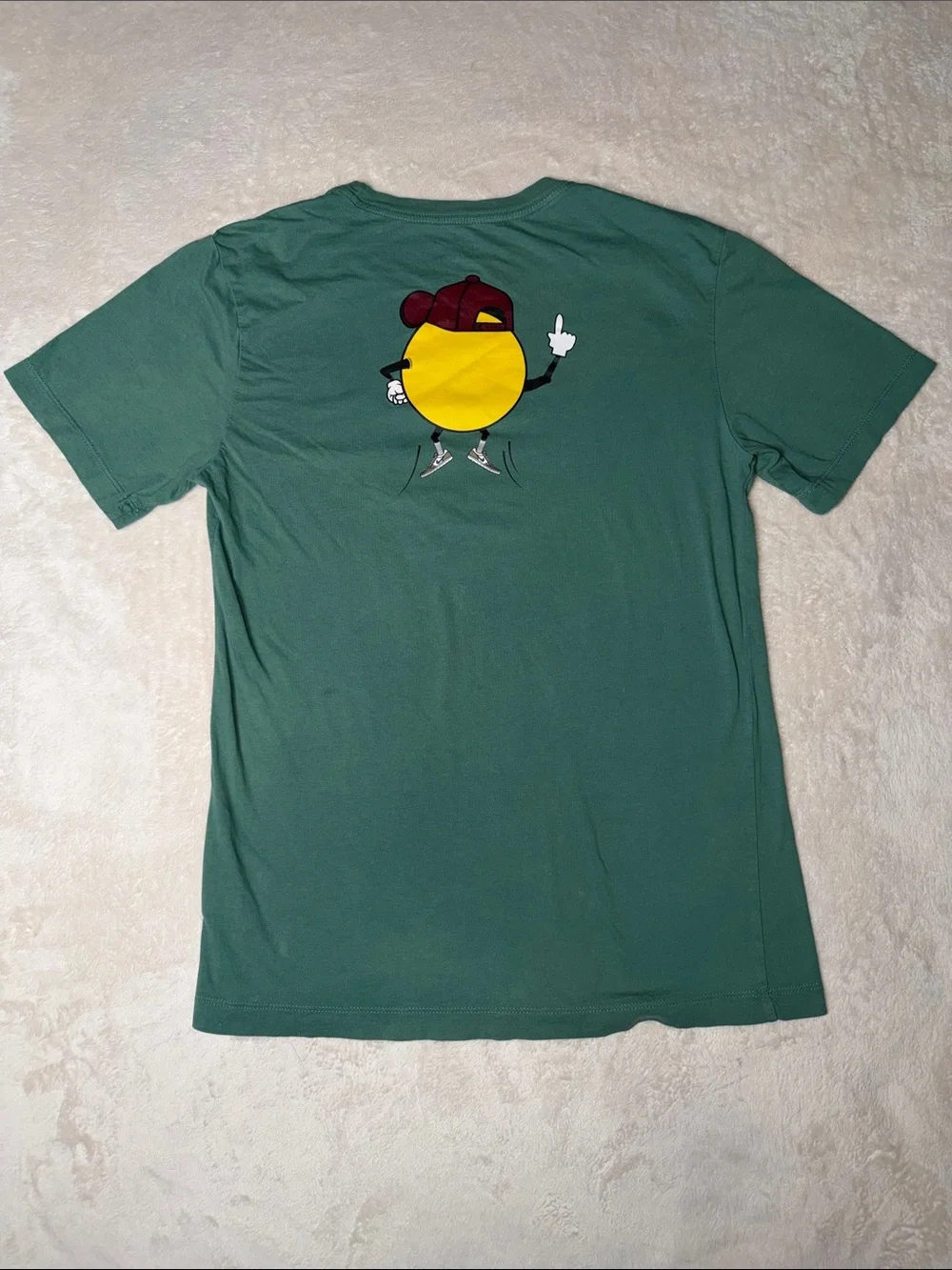 Nike SB Men’s S Swooshface Graphic Skateboarding T-Shirt Green Fall 2019 EUC